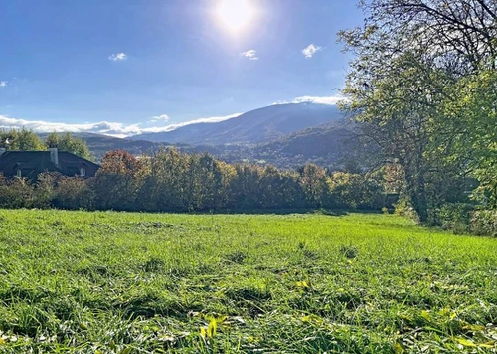 Terrain à Vétraz-Monthoux